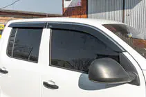 Volkswagen Amarok 2010–2022 Raamwindschermen met chromen sierlijst (set van 4, Niken) foto 2