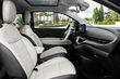 Review van de elektrische subcompacte hatchback Fiat 500e foto 6