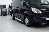 Ford Custom 2013–2022 Mevsim Grey side steps (2 stuks, aluminium) foto 1