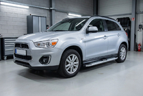 Mitsubishi ASX 2010–2023 Mevsim Grey side steps (2 stuks, aluminium) foto 1