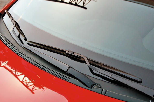 Welke ruitenwissers zijn beter: frameless of met frame