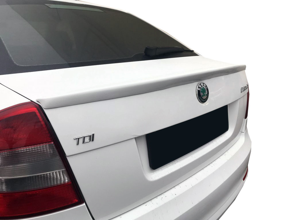 Zelf een spoiler op je auto monteren: zo doe je dat