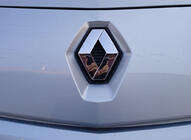 Renault Scenic/Grand 2003–2009 Voorste embleem (128 mm x 105 mm, Turkije) foto 2