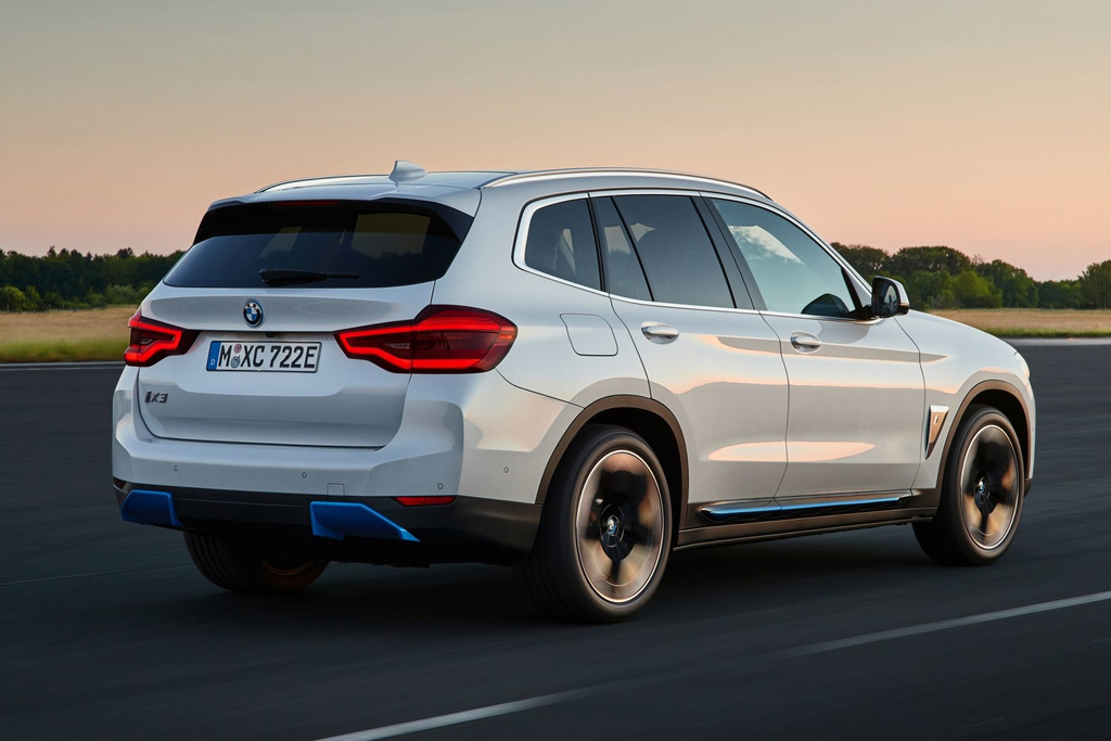 Review van de elektrische crossover BMW iX3