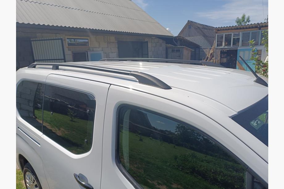 Peugeot Partner/Rifter 2019– OmsaLine Solid dakrails (2 stuks, zwart) Image