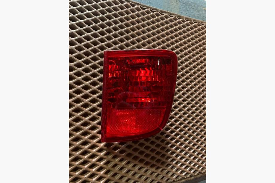 Lexus LX570/450d 2008–2022 Achterreflector gebruikt (1 st., 2008-2012) Image