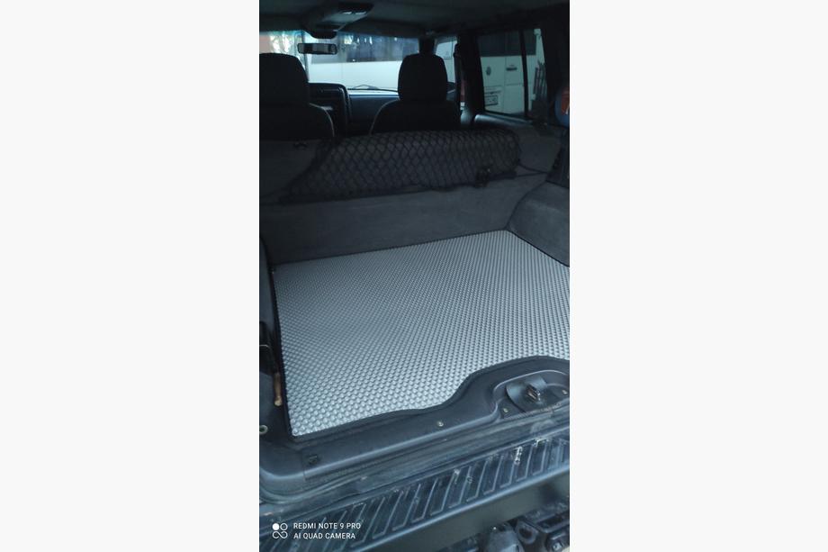 Jeep Cherokee XJ 1984–2001 Kofferbakmat (EVA, grijs) Image