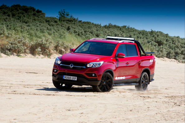 Review van de tweede generatie SsangYong Musso pick-up Foto 3