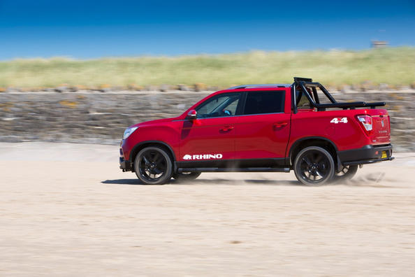 Review van de tweede generatie SsangYong Musso pick-up Foto 2