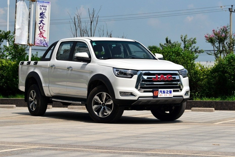 Review van de JAC T8: 4x4 pick-up met ladderchassis