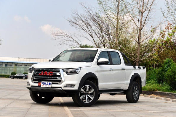 Review van de JAC T8: 4x4 pick-up met ladderchassis
