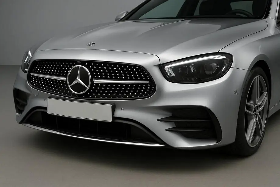 Mercedes E-class W213 2016–2023 Voorgrille Diamond Silver (AMG Line, 2020+) Image