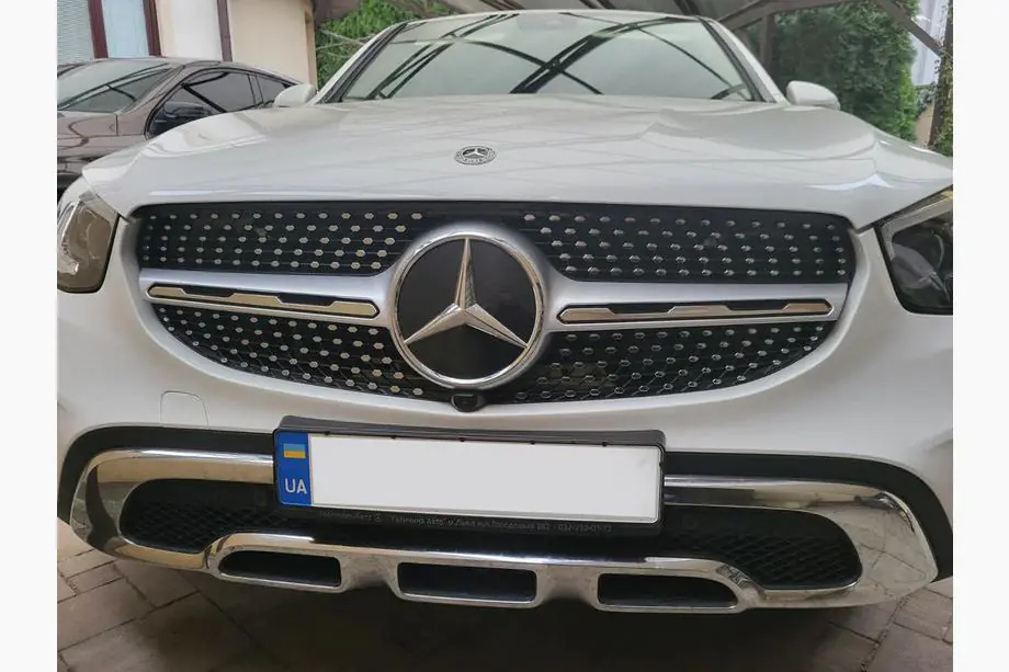 Mercedes GLC X253 2015–2022 Voorgrille Diamond Silver (voor Base 2019-2022) Image