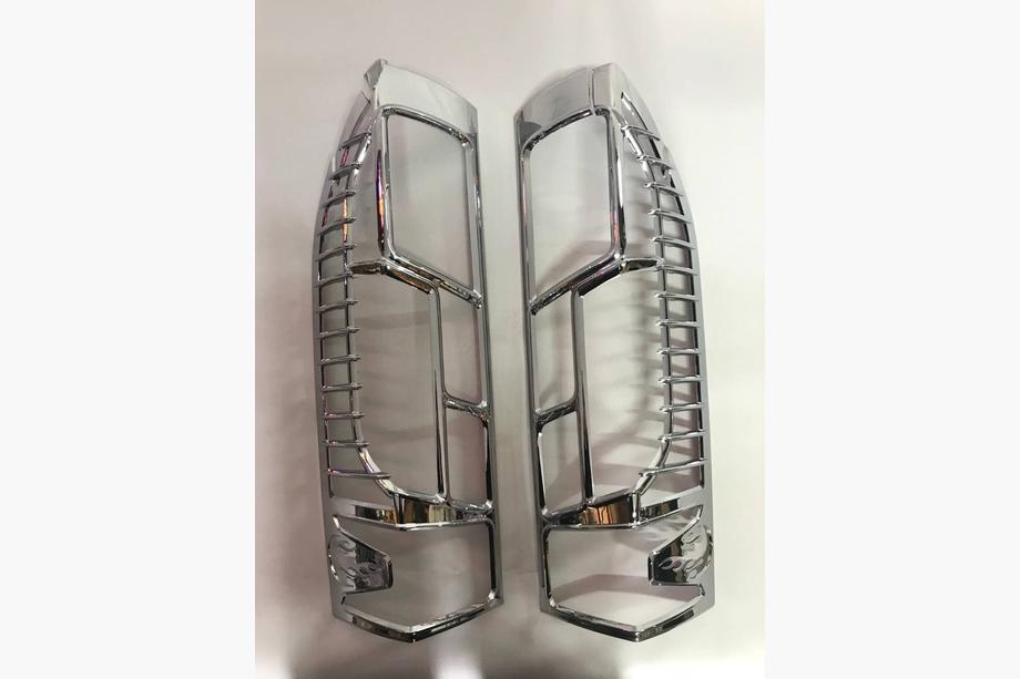 Citroen Jumper 2007–2025 Uitverkoop! Achterlichtkappen 2014↗ (2 stuks, kunststof) Image