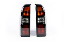 Nissan Patrol Y61 1997–2011 Achterlichten Dark Safari (2004-2008, 2 stuks) foto 3