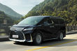 Review van de premium minivan Lexus LM foto 1