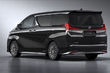 Review van de premium minivan Lexus LM foto 3