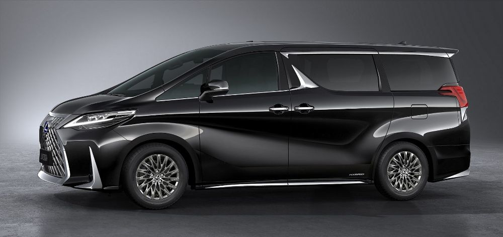 Review van de premium minivan Lexus LM