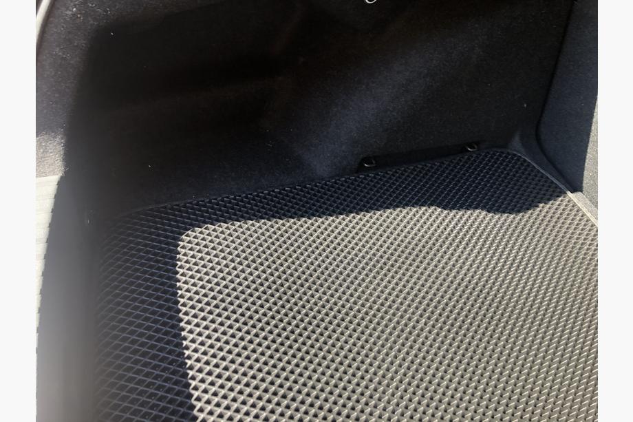 Skoda Octavia IV A8 2020– Kofferbakmat (EVA, zwart) Foto 5