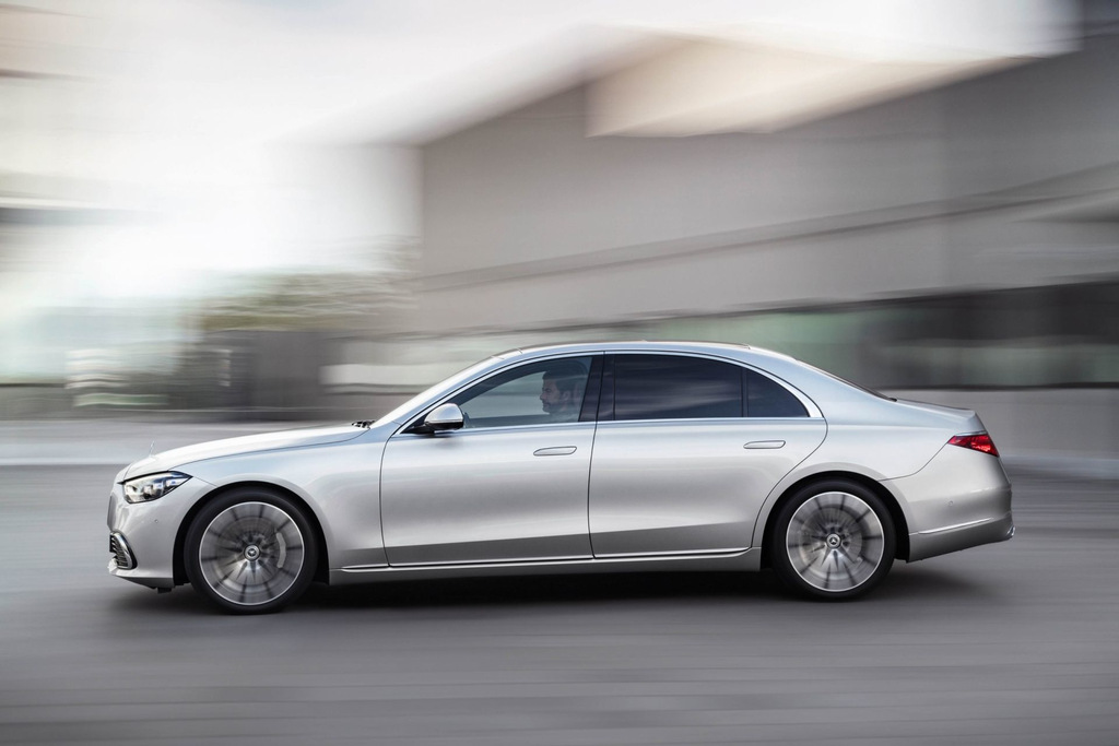Nieuwe generatie premium sedan Mercedes-Benz S-Class