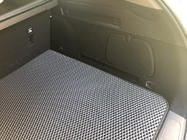 Opel Astra K 2016–2021 EVA kofferbakmat (SW, zwart) foto 3