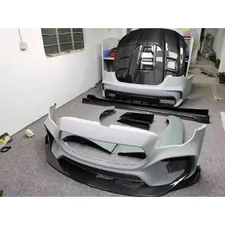 Bodykit set met carbon motorkap Maserati Quattroporte 2013–2023 foto 2