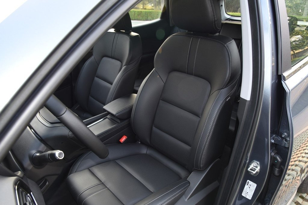 Vernieuwde stads-crossover Chery Tiggo 4