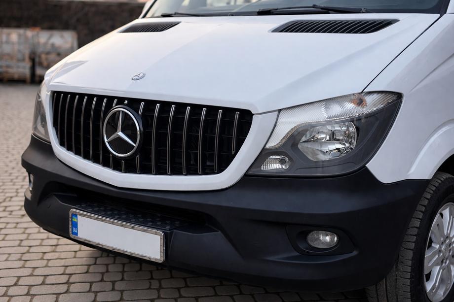 Mercedes Sprinter W906 2006–2018 Voorgrille GT Panamericana Chrome (2013-2018) Image
