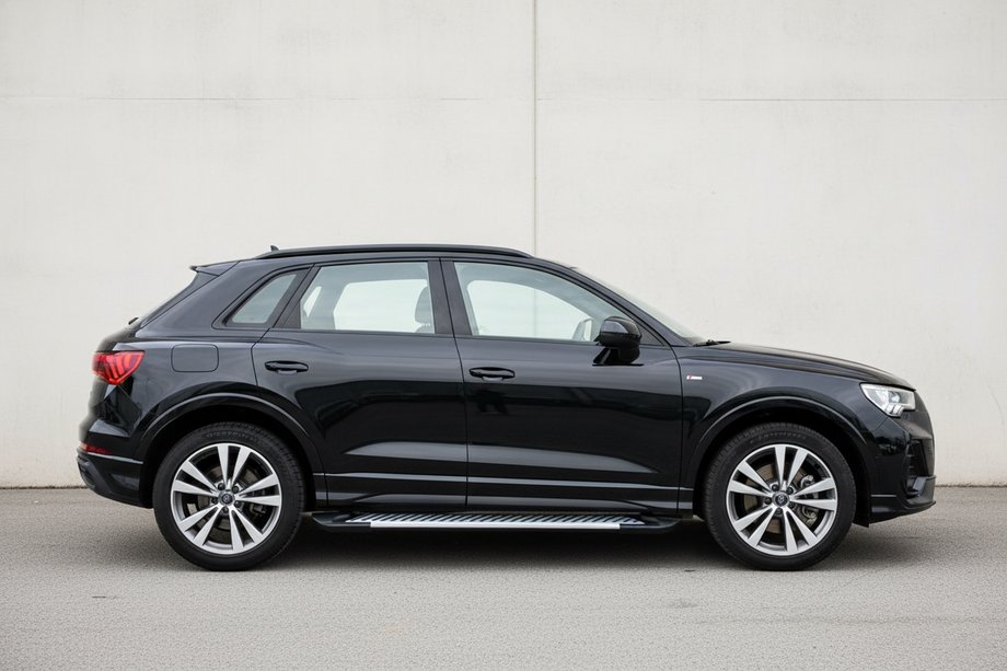 Audi Q3 2019–2025 Side steps Line (2 stuks, aluminium) Image