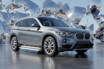 BMW X1 F48 2015–2022 Maya V2 zijtreden (2 st., aluminium) foto 1
