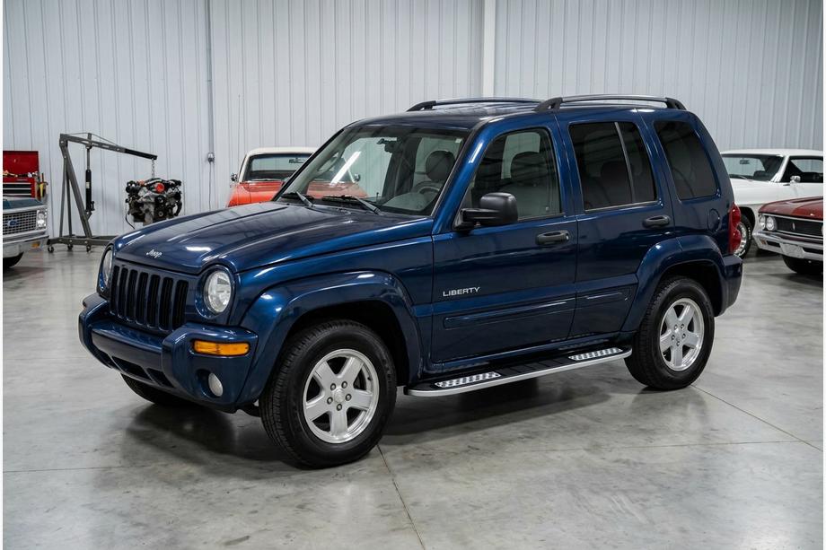 Jeep Cherokee/Liberty 2002–2007 Side steps Tayga V2 (2 stuks, aluminium) Foto 1