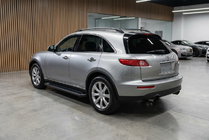 Infiniti FX 2003–2008 Fullmond side steps (2 stuks, aluminium) foto 1
