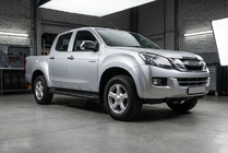 Isuzu D-Max 2011–2019 Bosphore Black zijtreden (2 stuks, aluminium) foto 1