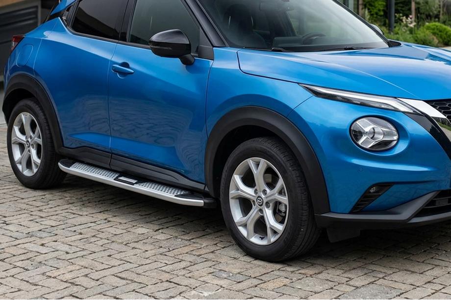 Nissan Juke 2020– Mevsim Grey side steps (2 stuks, aluminium) Image