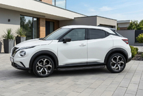 Nissan Juke 2020– Tayga Black zijtreden (set van 2, aluminium) foto 1