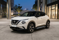 Nissan Juke 2020– Zijtreden Vision New Black (2 stuks, aluminium) foto 1