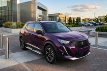 Peugeot 2008 2019– Mevsim Grey side steps (2 stuks, aluminium) foto 1