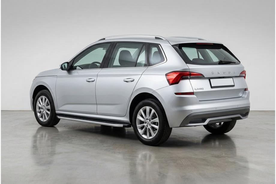 Skoda Kamiq 2019– Fullmond side steps (2 stuks, aluminium) Image