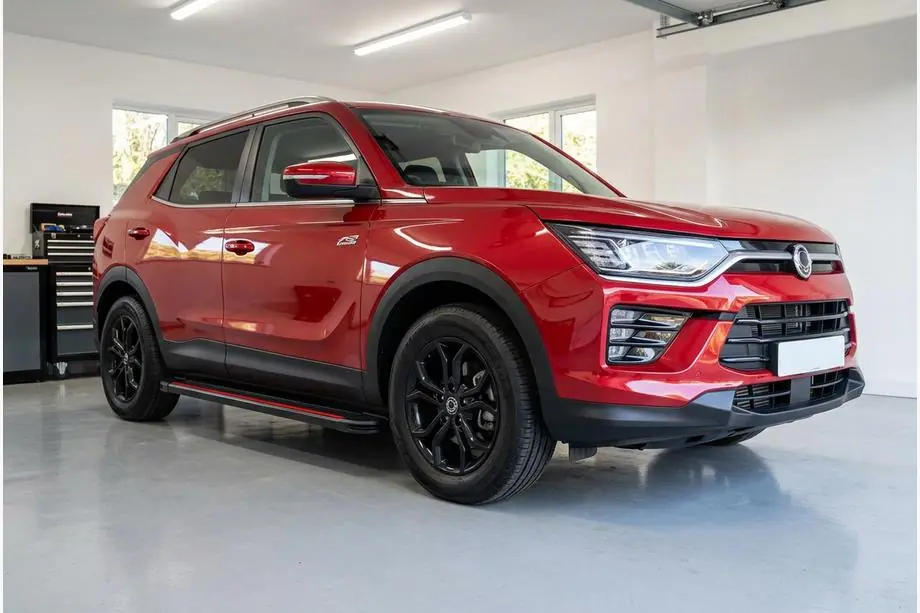SsangYong Korando 2019– Side steps Maya Red (2 stuks, aluminium) Image