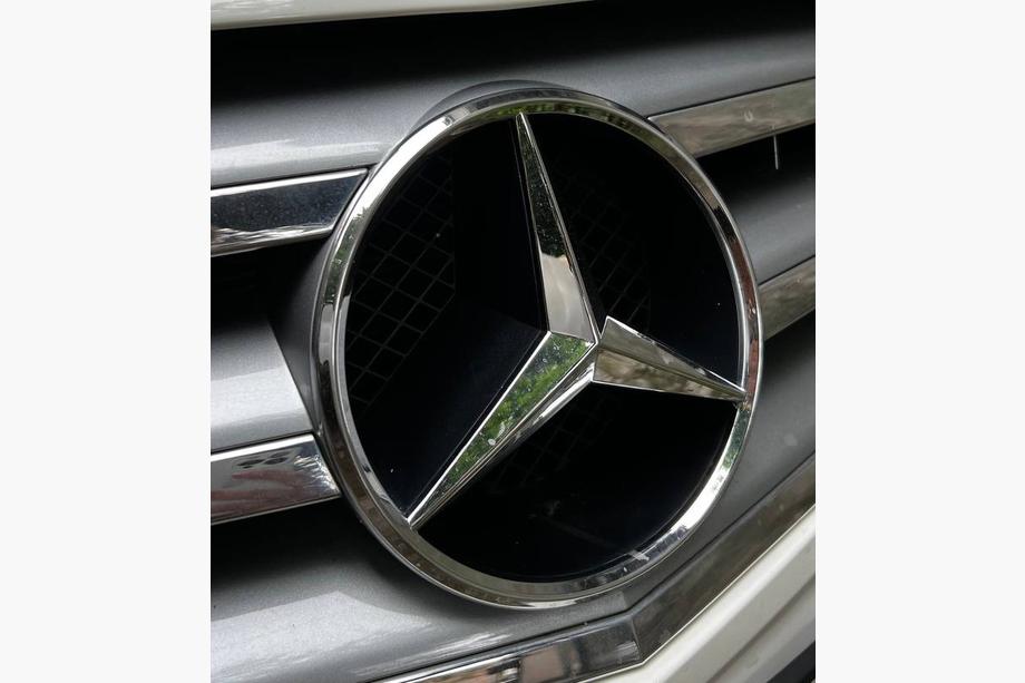Mercedes B-Klasse W245 2005–2011 Voorembleem (2008-2011) Image