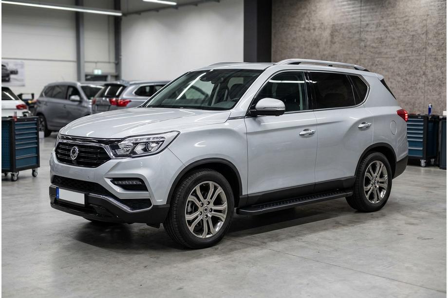 SsangYong Rexton II 2017– Allmond Black side steps (2 st., aluminium) Image