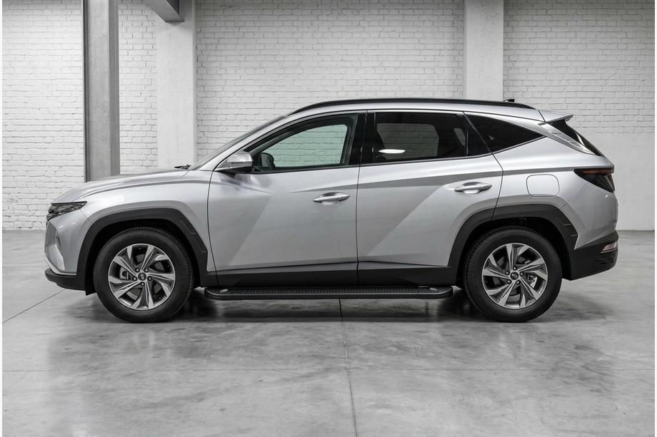 Hyundai Tucson NX4 2021– Allmond Black side steps (2 st., aluminium) Image