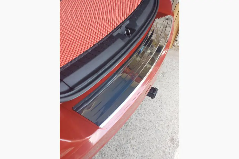 Dodge Journey 2008–2020 RVS sierlijst voor achterbumper Carmos (RVS) Image
