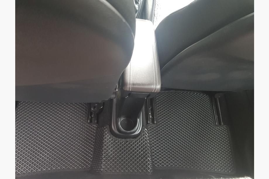 Renault Captur 2013–2019 EVA automatten (zwart) Foto 4