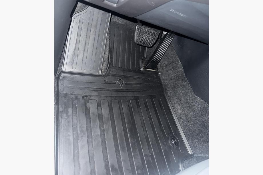 Toyota Highlander 2019– Stingray rubberen automatten voor interieur (6 stuks) Image