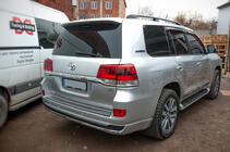 Toyota Land Cruiser 200 2007–2021 Achter mistlampen 2016+ (standaard) foto 7