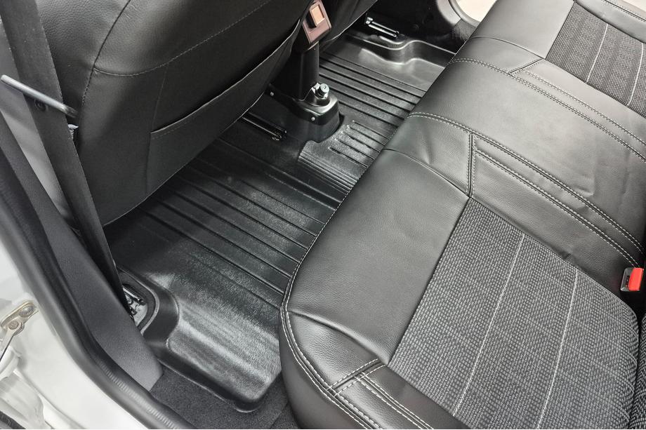 Renault Logan II 2013–2022 Stingray 3D automatten (5 stuks, polyurethaan) Foto 5