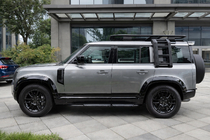 Land Rover Defender 2019– Spatbordverbreders (Bushwacker, 6 stuks, hoogglans zwart) foto 1
