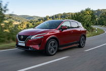 Nissan Qashqai 2021– Side steps Maya Red (2 stuks, aluminium) foto 1