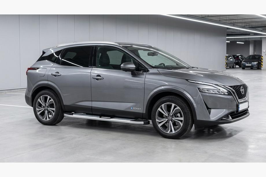 Nissan Qashqai 2021– Mevsim Grey side steps (2 stuks, aluminium) Image